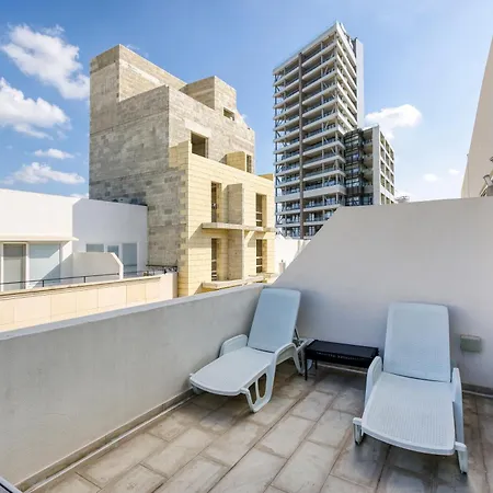 Lovely Penthouse With Private Bbq & Wifi In By 360 Estates 公寓