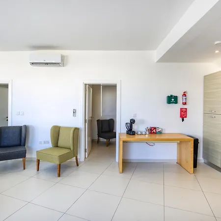 Lovely Penthouse With Private Bbq & Wifi In By 360 Estates 公寓