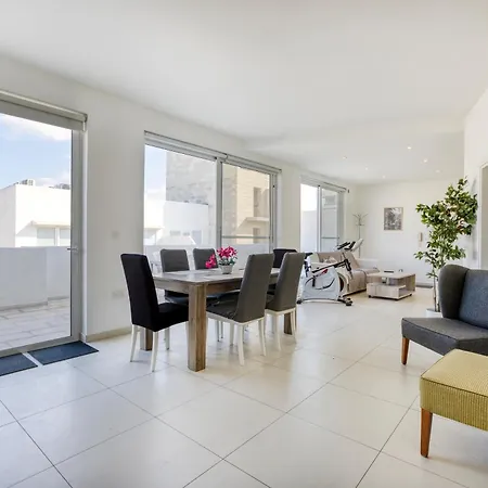 Lovely Penthouse With Private Bbq & Wifi In By 360 Estates