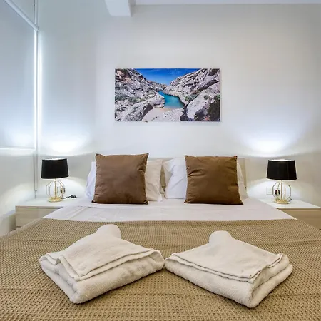 Lovely Penthouse With Private Bbq & Wifi In By 360 Estates Διαμέρισμα