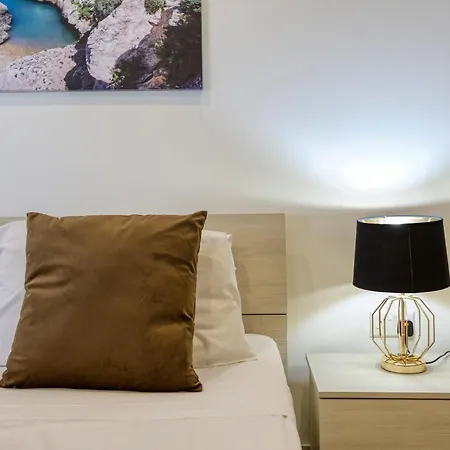 Lovely Penthouse With Private Bbq & Wifi In By 360 Estates Gzira